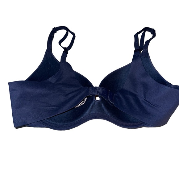 VS Bra 💙 - Picture 3 of 5